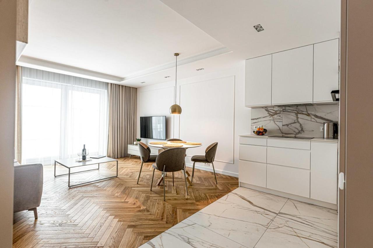 Luksus W Centrum Nad Odra Breslavia Esterno foto